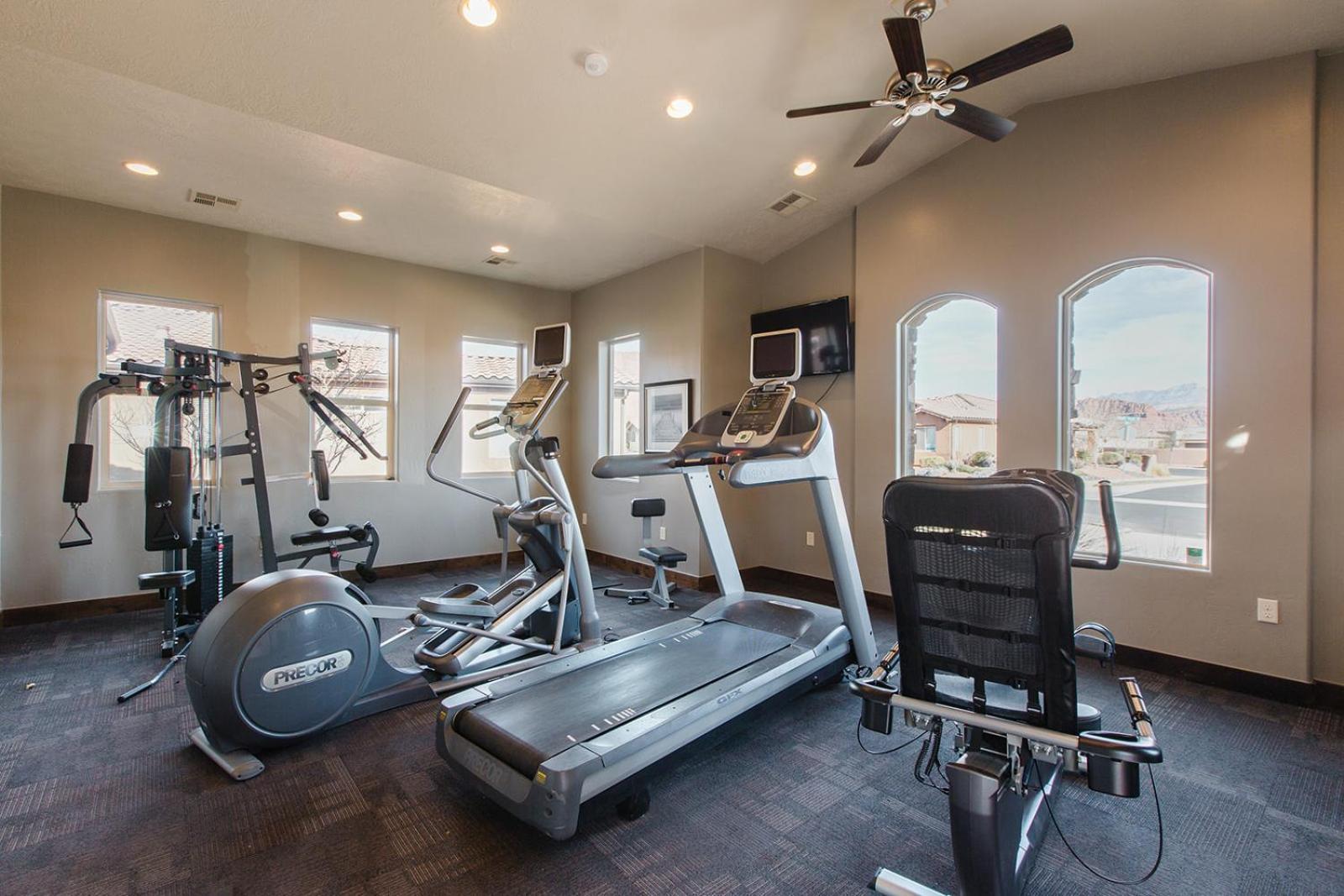 Pv 99 Private Hot Tub, Ping Pong Table, Xbox X Series And Resort Amenities Santa Clara Exterior photo