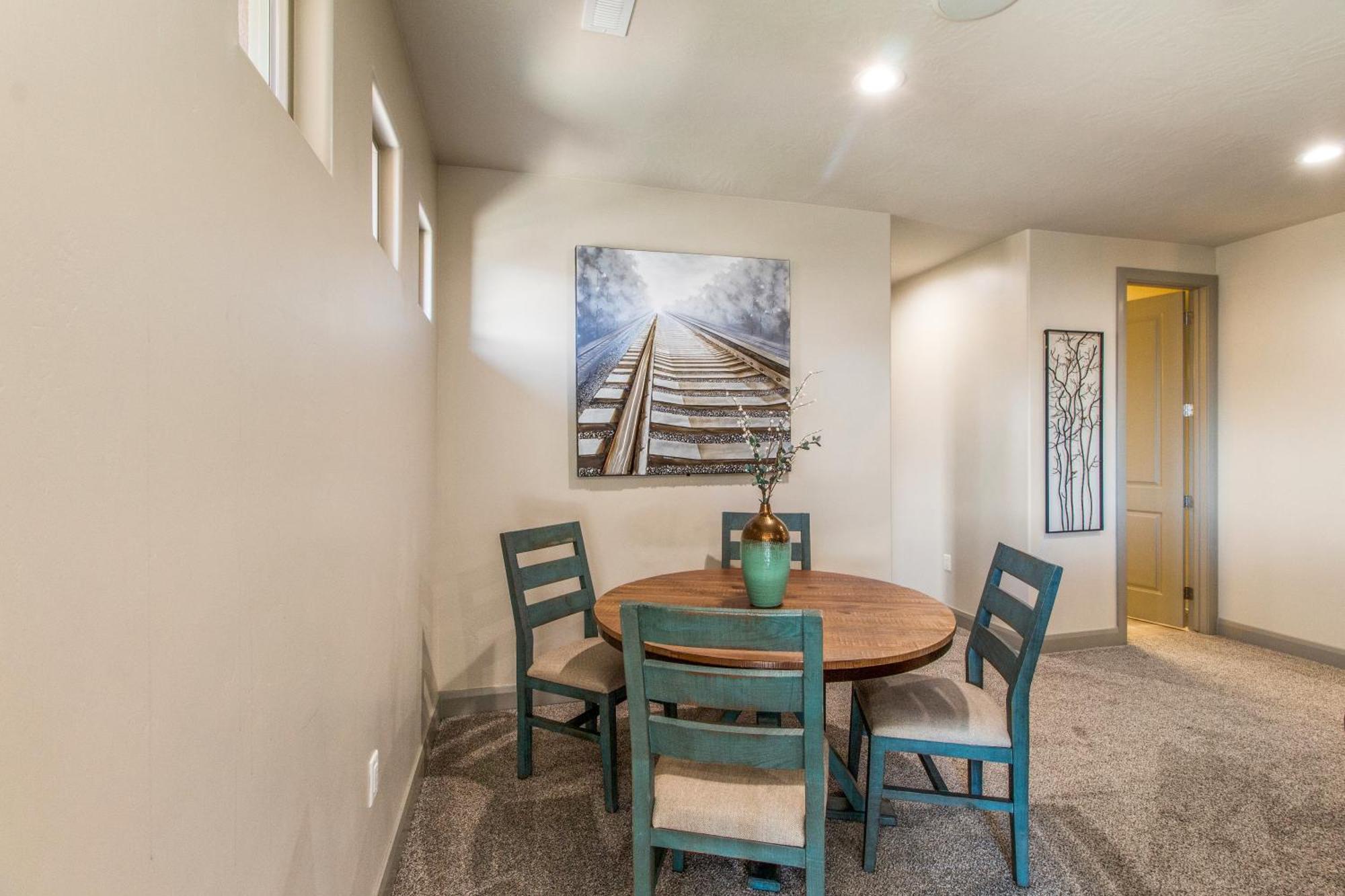 Pv 99 Private Hot Tub, Ping Pong Table, Xbox X Series And Resort Amenities Santa Clara Exterior photo