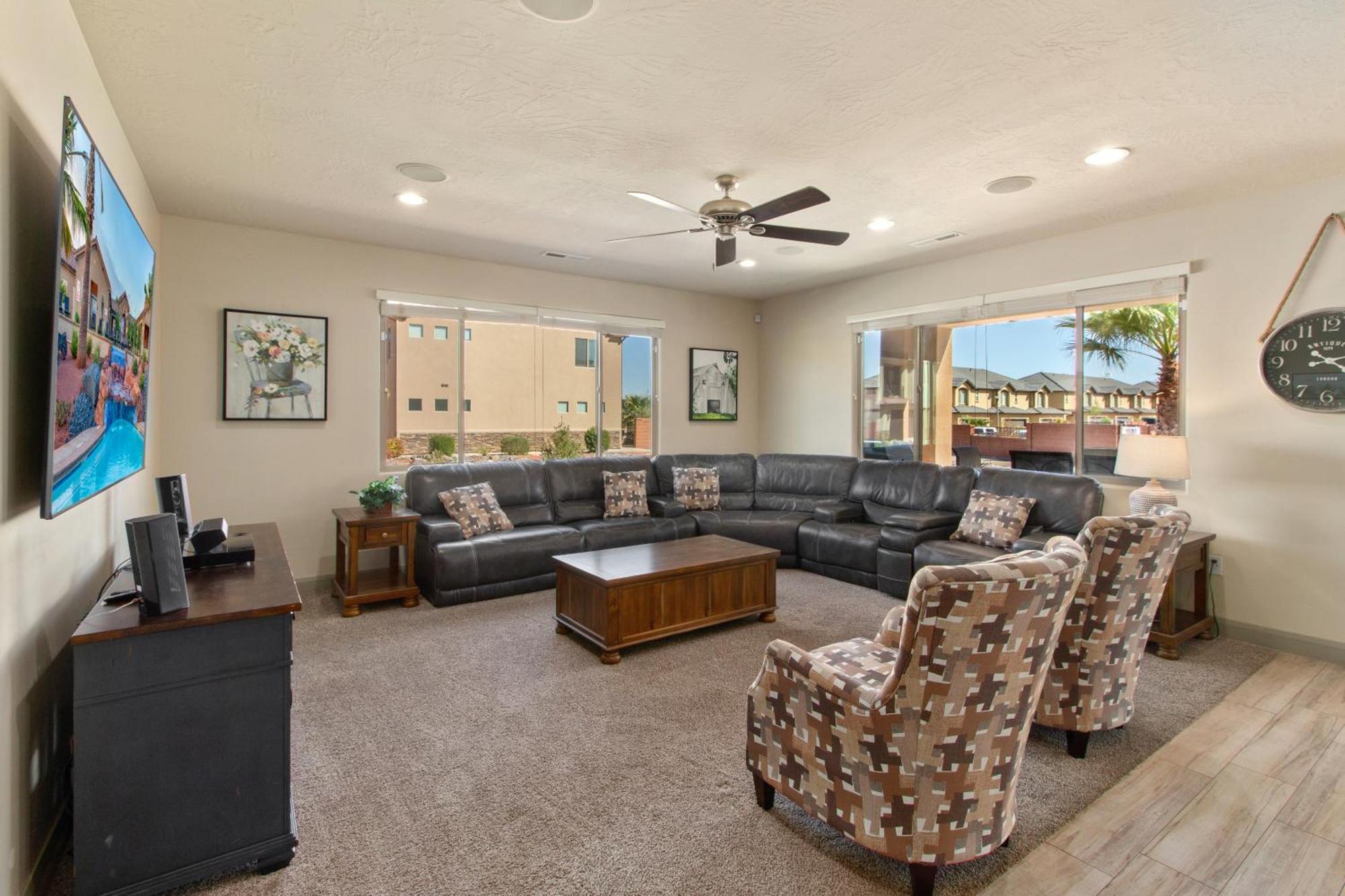 Pv 99 Private Hot Tub, Ping Pong Table, Xbox X Series And Resort Amenities Santa Clara Exterior photo